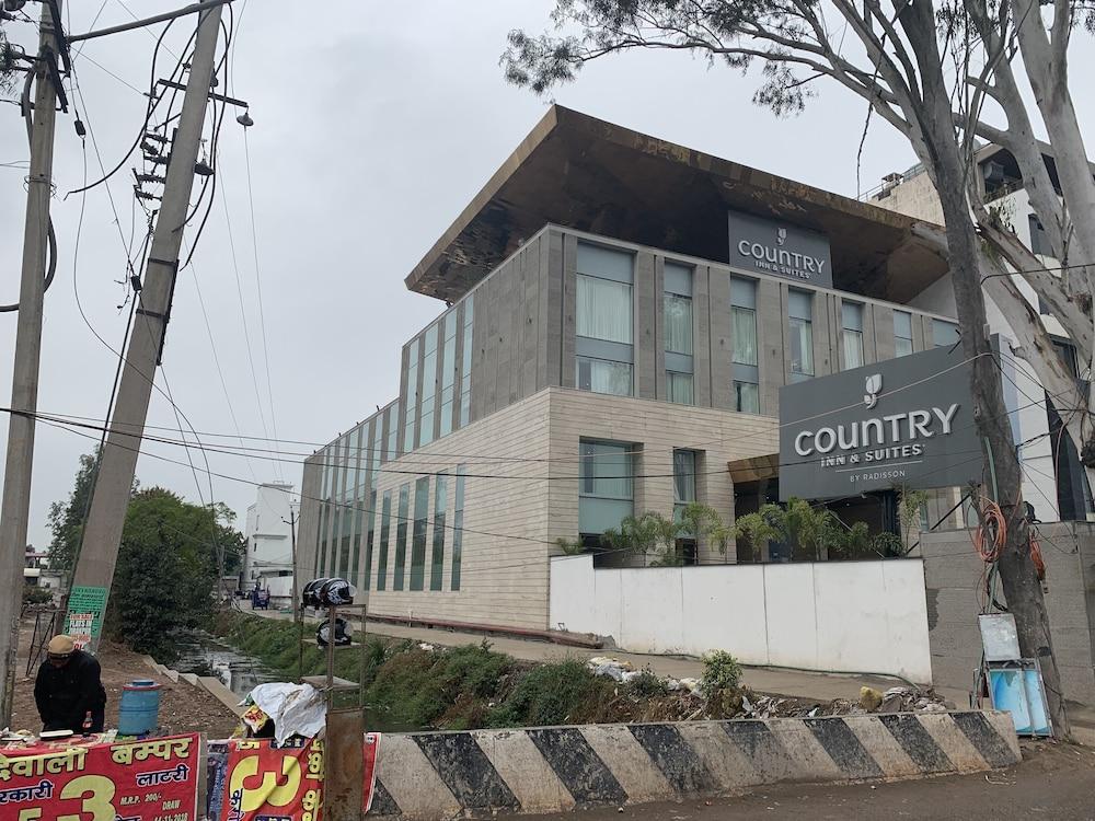 Country Inn & Suites By Radisson Chandigarh Zirakpur 外观 照片